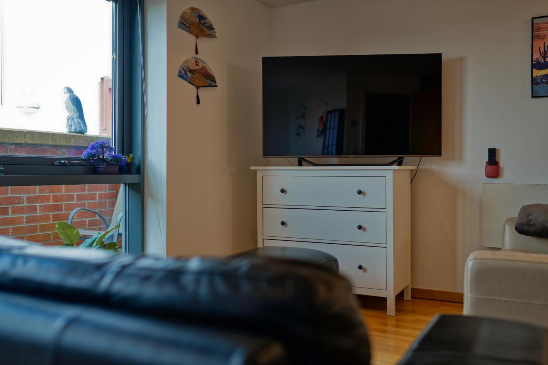 Sidemersey Livings- Convenient And Central 2-Bedroom Haven In L1 Liverpool Exterior foto