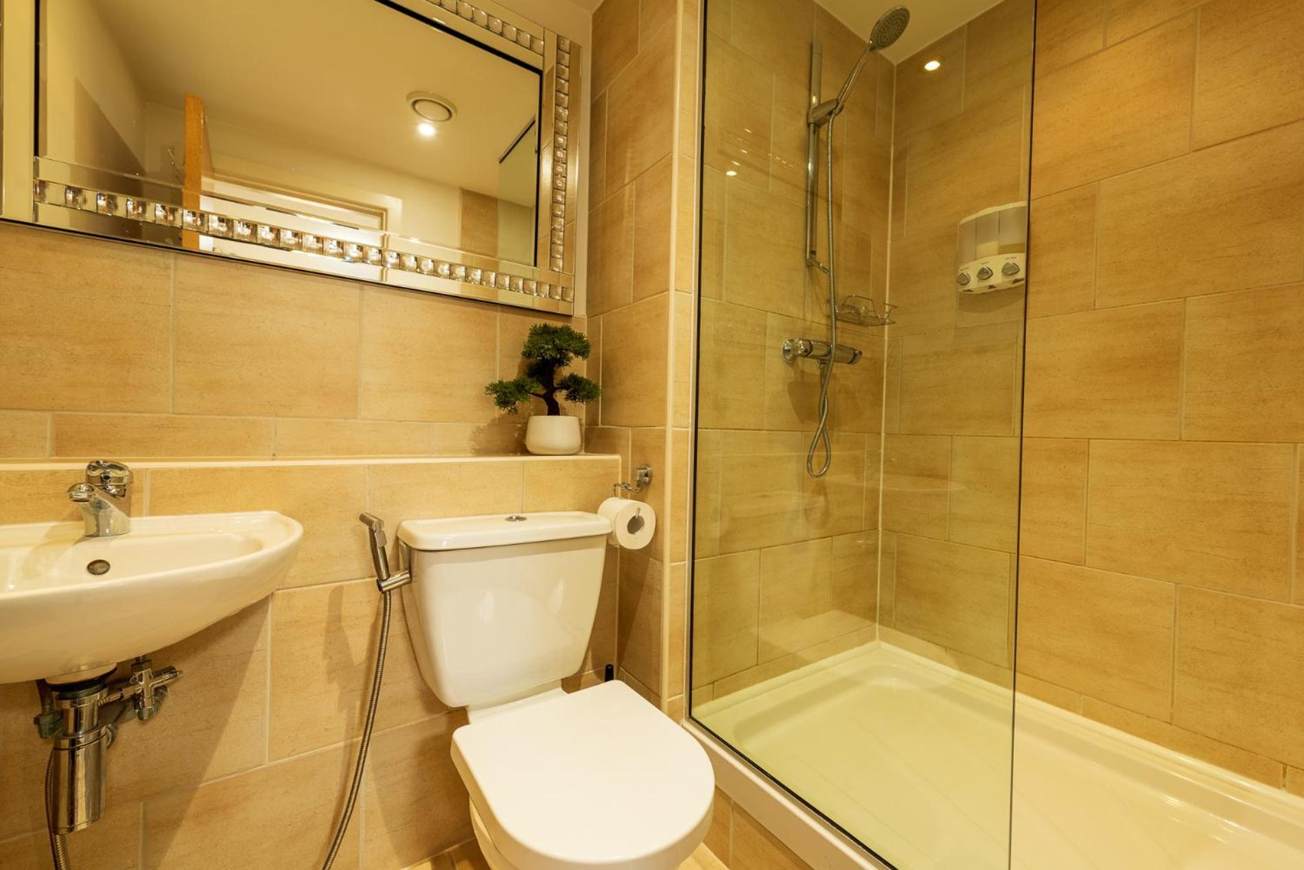 Sidemersey Livings- Convenient And Central 2-Bedroom Haven In L1 Liverpool Exterior foto